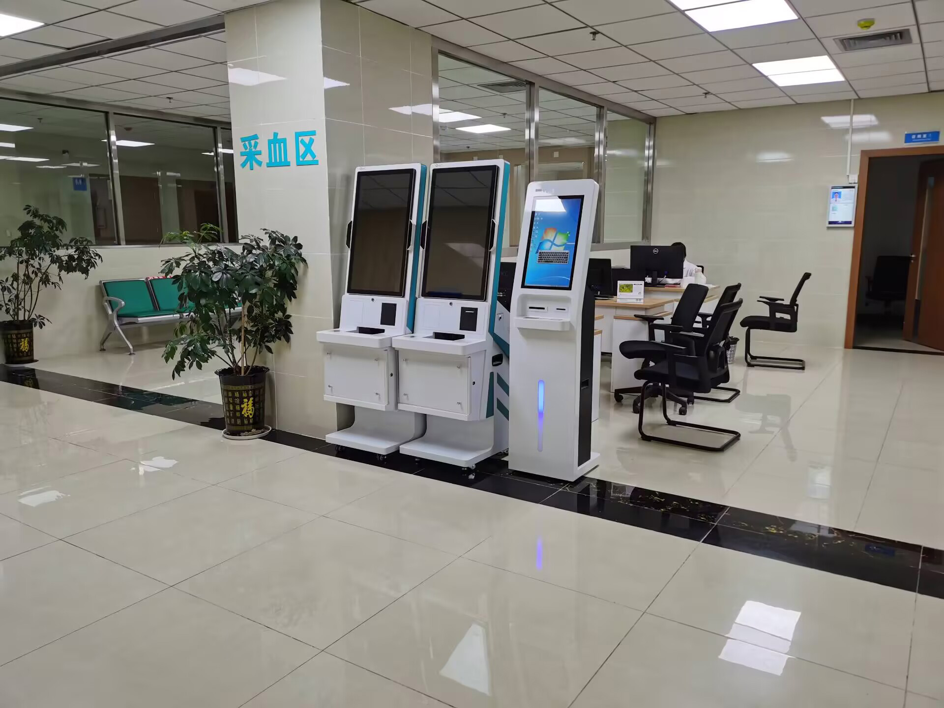 智慧醫院的排隊叫號管理系統：提升就醫體驗的必備利器。效果圖